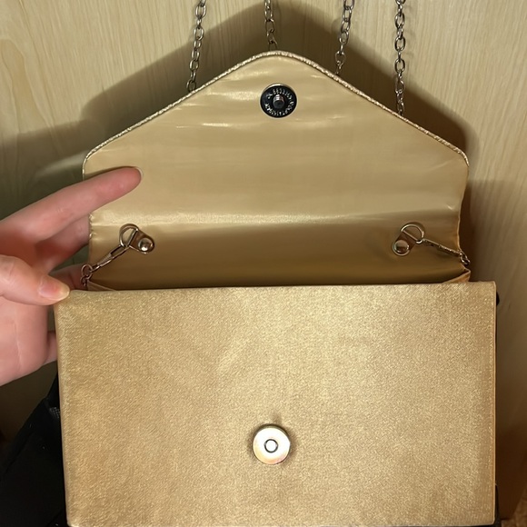 Event Clutch 💛⚜️ - Picture 5 of 5